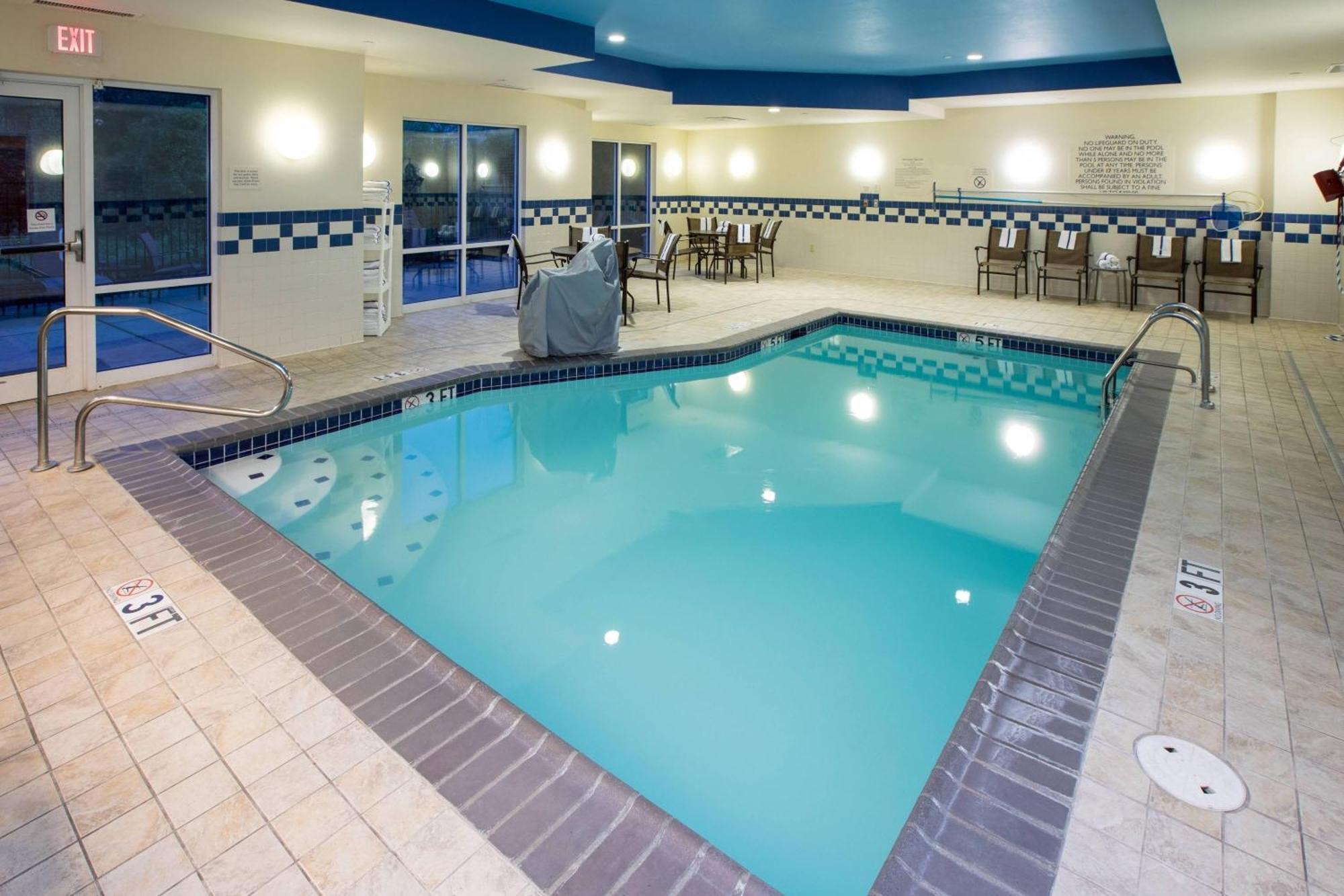 Fairfield Inn & Suites By Marriott Elizabethtown Εξωτερικό φωτογραφία