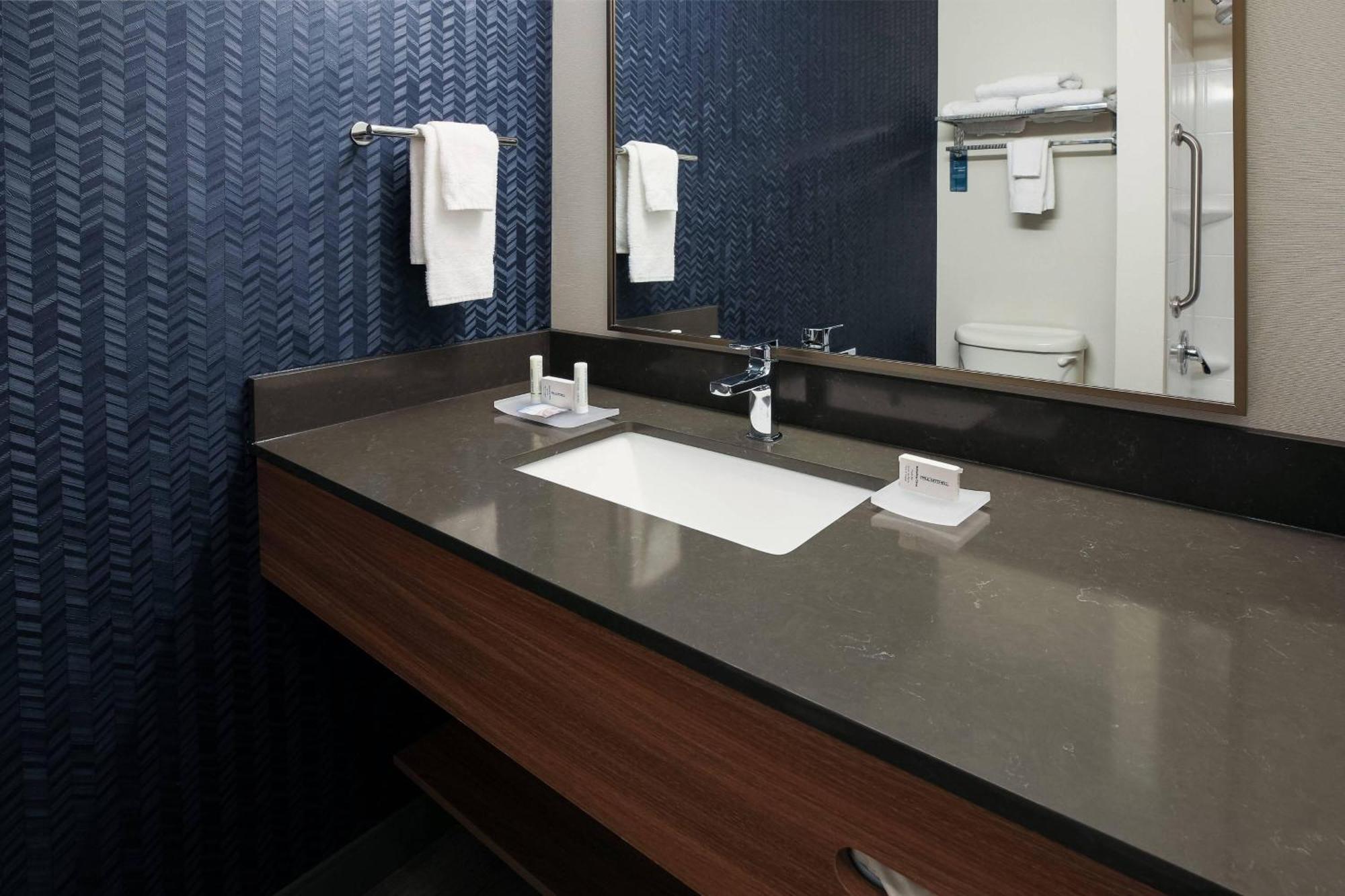 Fairfield Inn & Suites By Marriott Elizabethtown Εξωτερικό φωτογραφία